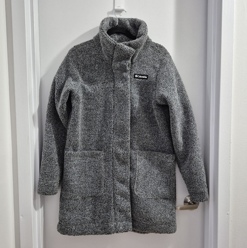 Columbia Women's Gray Teddy Sherpa Coat